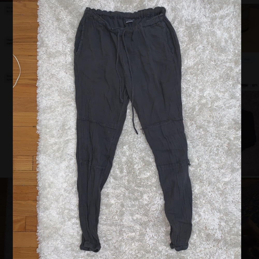 Super cute flowy pants